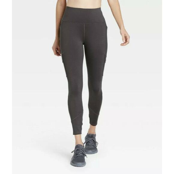 Women's High-Waisted Cargo Leggings All in Motion Charcoal Gray XS NWT - Picture 1 of 8